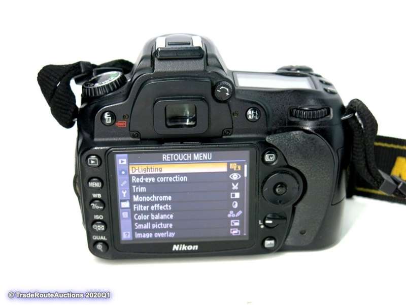 NIKON D90 PROFESSIONAL DSLR CAMERA BODY   ** NIKON **
