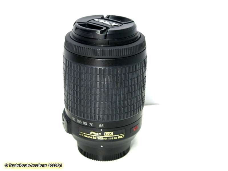 Nikon AF-S NIKKOR 55-200mm VR [ VIBRATION REDUCTION ] LENS