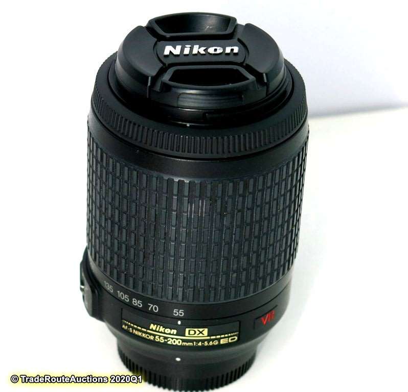 Nikon AF-S NIKKOR 55-200mm VR [ VIBRATION REDUCTION ] LENS