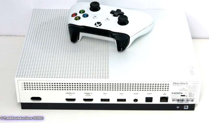 Microsoft Xbox One S 500GB Console (WHITE) Model 1681 + 1 Controller (WHITE)