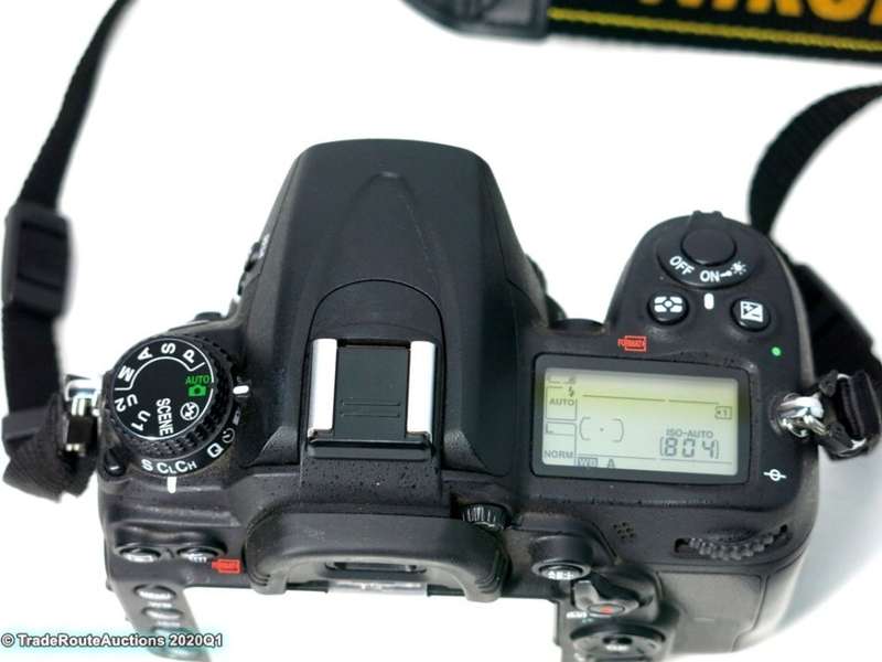 NIKON D7000 DSLR CAMERA Body (ONLY) 16.2 Megapixels