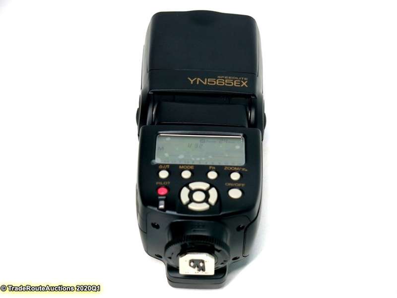 Yongnuo YN565EX Speedlite flash for NIKON DSLRs