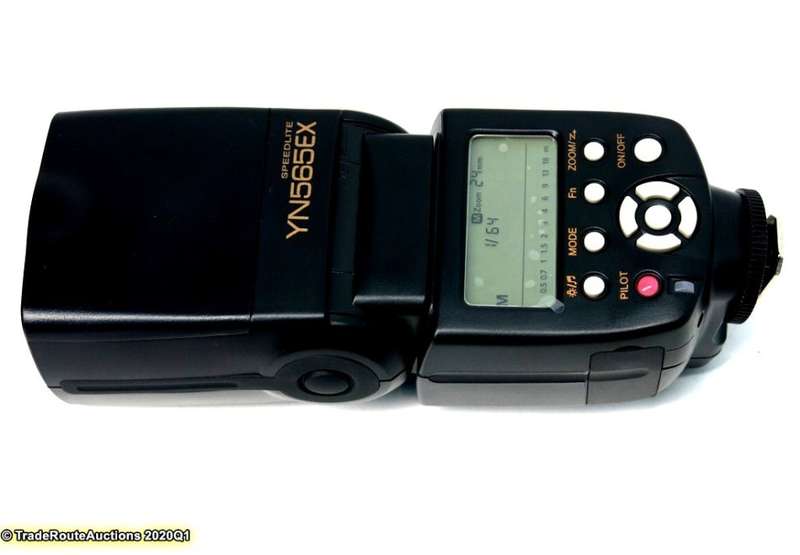 Yongnuo YN565EX Speedlite flash for NIKON DSLRs