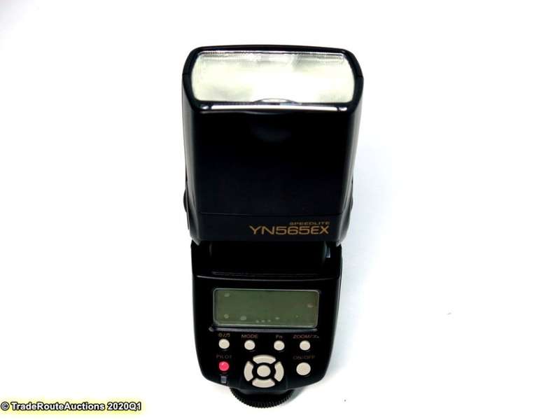 Yongnuo YN565EX Speedlite flash for NIKON DSLRs