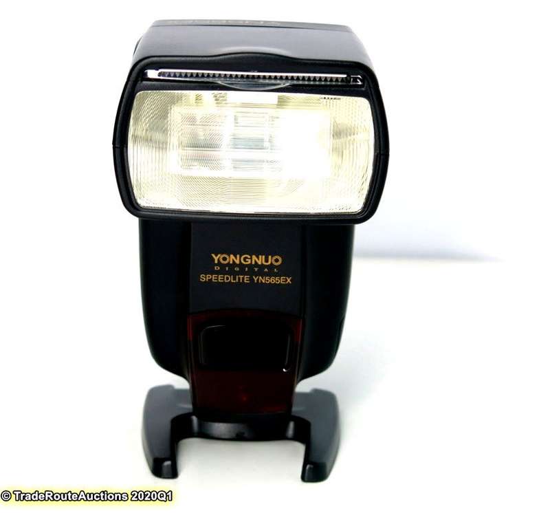 Yongnuo YN565EX Speedlite flash for NIKON DSLRs