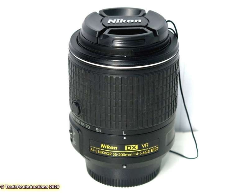 Nikon 55-200mm VR II LENS