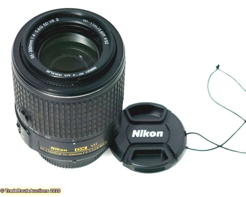 Nikon 55-200mm VR II LENS