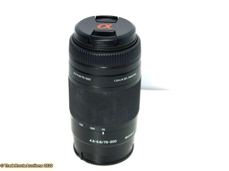 Sony 75-300mm Telephoto Zoom Lens - For Sony DSLR Cameras