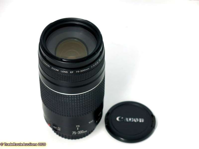 CANON EF 75-300MM ZOOM LENS
