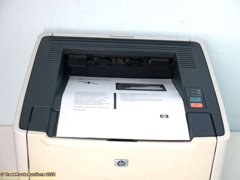 HP Laserjet 1320 Laser Printer   *** Grab a bargain ***