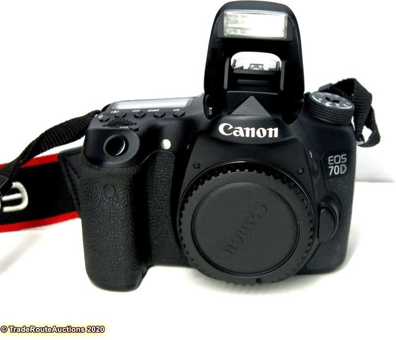 Canon EOS 70D DSLR CAMERA BODY *** 20.2 MP FULL HD
