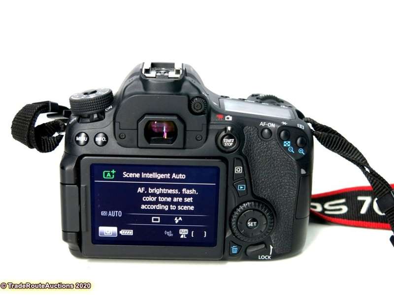 Canon EOS 70D DSLR CAMERA BODY *** 20.2 MP FULL HD