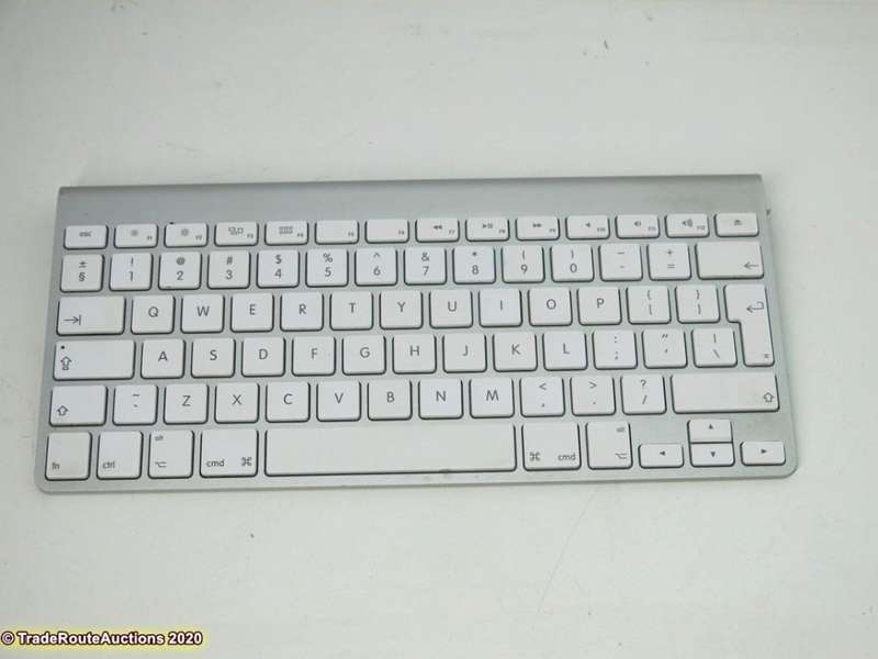 APPLE WIRELESS KEYBOARD A1314 - CAN BE USED WITH IMAC & MAC MINI
