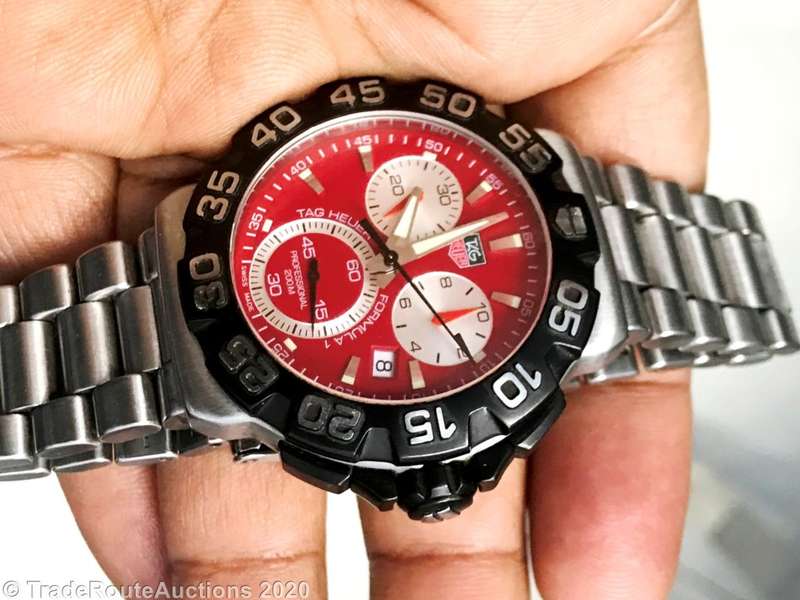 TAG Heuer Men's CAH1112 Formula 1 Chronograph Watch ** R1 No Reserves **