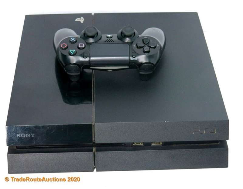 Sony PS4  PlayStation 4 console 500GB EDITION CUH-1004A - Jet Black  *** SONY PS4 ***