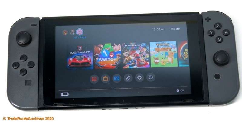 Nintendo Switch Console with Grey Joy-Con (NS)