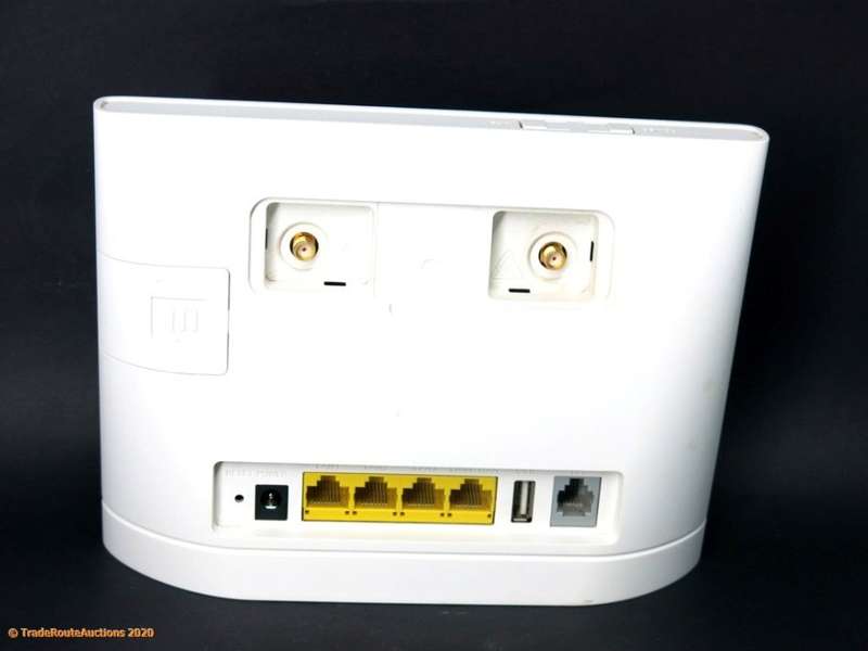 HUAWEI B315S 4G LTE Wifi Modem Wireless Router (uses SIM card)