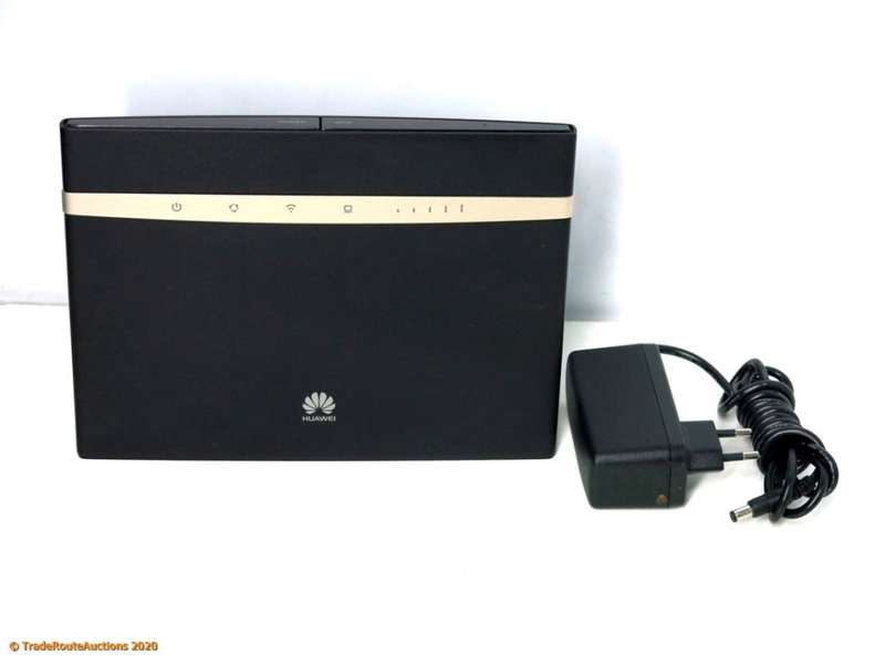 Huawei B525 4G LTE WiFi Modem Wireless Router (uses SIM card)