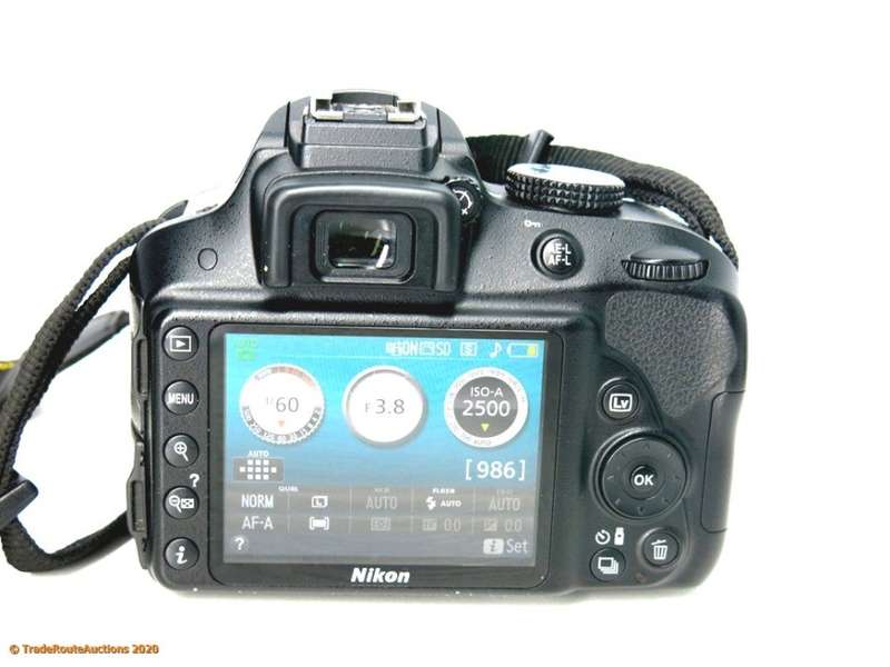 Nikon D3300 24.2 MP DSLR + 18-55 DX LENS KIT @@ R1 NO RESERVES @@