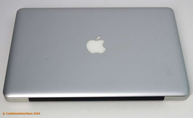 MacBook Pro 13.3-inch | Core i5 2.4GHz | 4GB DDR3 RAM | 128GB SSD | INTEL HD GRAPHICS