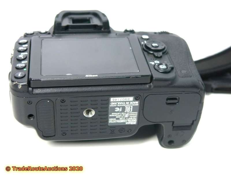 NIKON D750 BODY | 24.3MP MEGAPIXELS ** PLEASE READ DESCRIPTION **