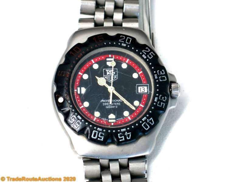 TAG Heuer WA1214 Formula 1 Unisex Midsize Watch