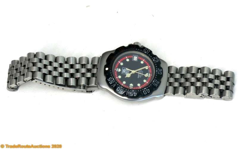 TAG Heuer WA1214 Formula 1 Unisex Midsize Watch