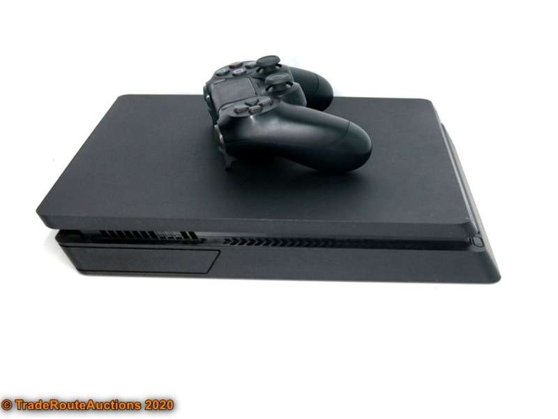 Sony PS4 PlayStation 4 SLIM console CUH-2016A - Jet Black  *** SONY PS4 ***