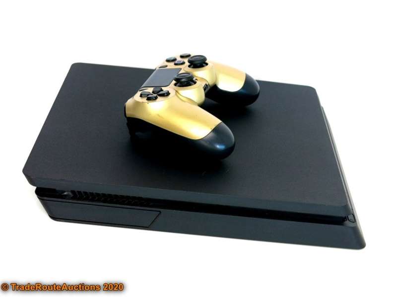 Sony PS4 PlayStation 4 SLIM console - CUH-2116A - Jet Black  *** SONY PS4 ***