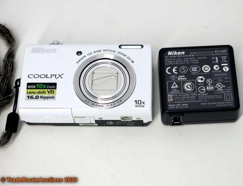 Nikon COOLPIX S6200 16 MP Digital Camera