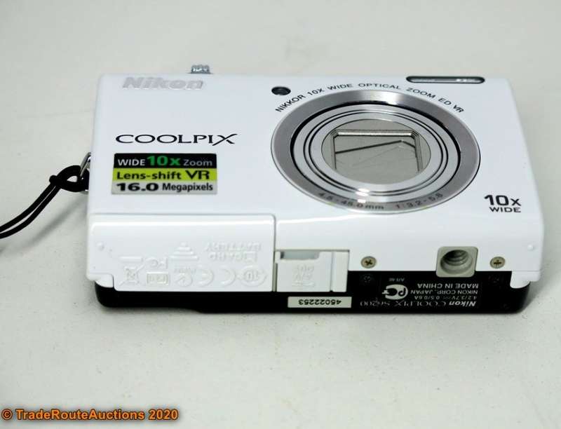 Nikon COOLPIX S6200 16 MP Digital Camera