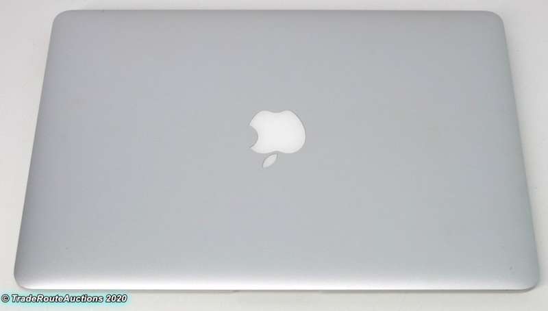 MacBook Air 13.3-inch | Core i5 1.8GHz | 8GB RAM | 128GB SSD MACBOOK AIR 13 INCH 2017 MODEL
