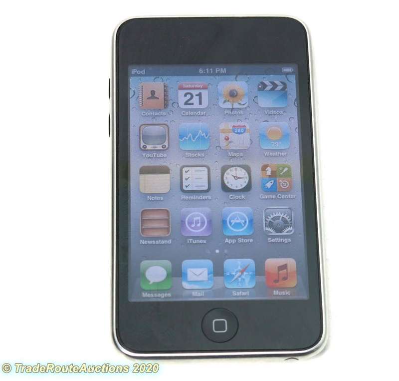 Apple iPod Touch 3rd Generation 32GB  | MC008BT - A1318
