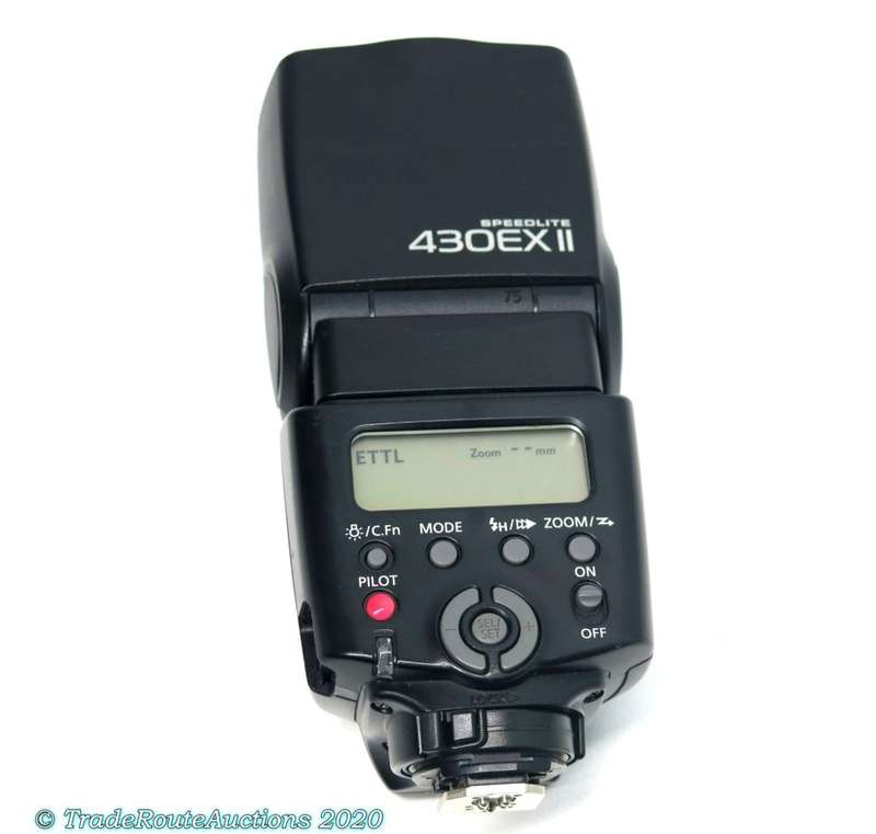 Canon Speedlite 430EX II Flash for Canon EOS DIGITAL SLR Cameras *** BARGAIN ** Fits all CANON DSLRs