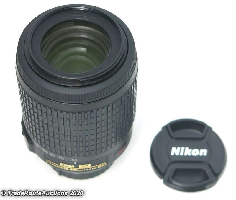 Nikon AF-S NIKKOR 55-200mm VR [ VIBRATION REDUCTION ] LENS