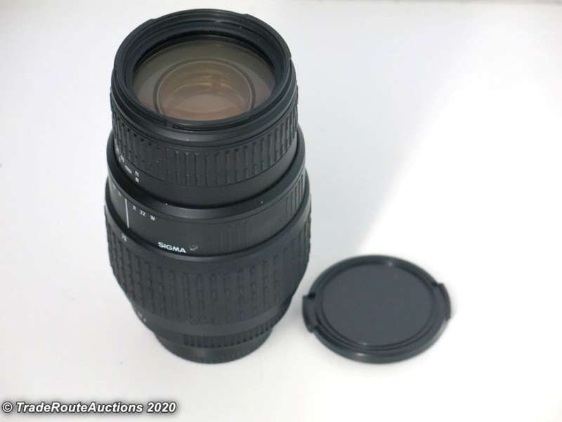 SIGMA 70-300mm Zoom Lens for PENTAX