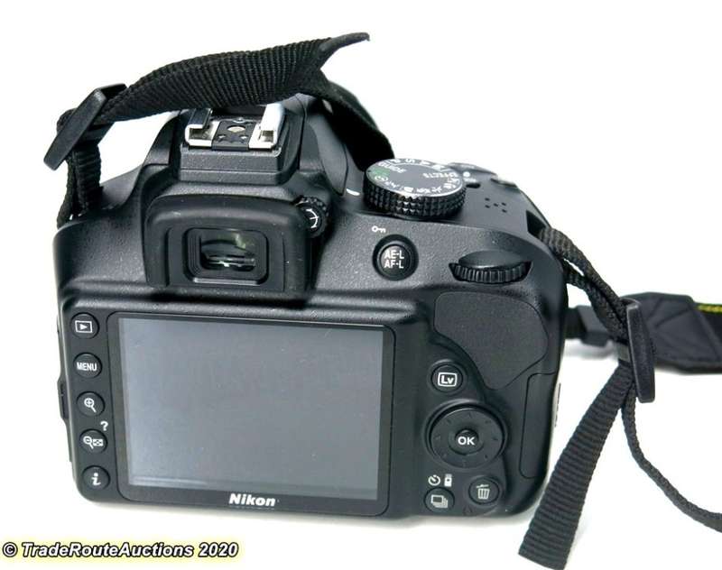 Nikon D3400 24.2 MP CMOS Digital SLR Camera body + Nikon AF-P 18-55 VR Lens Kit