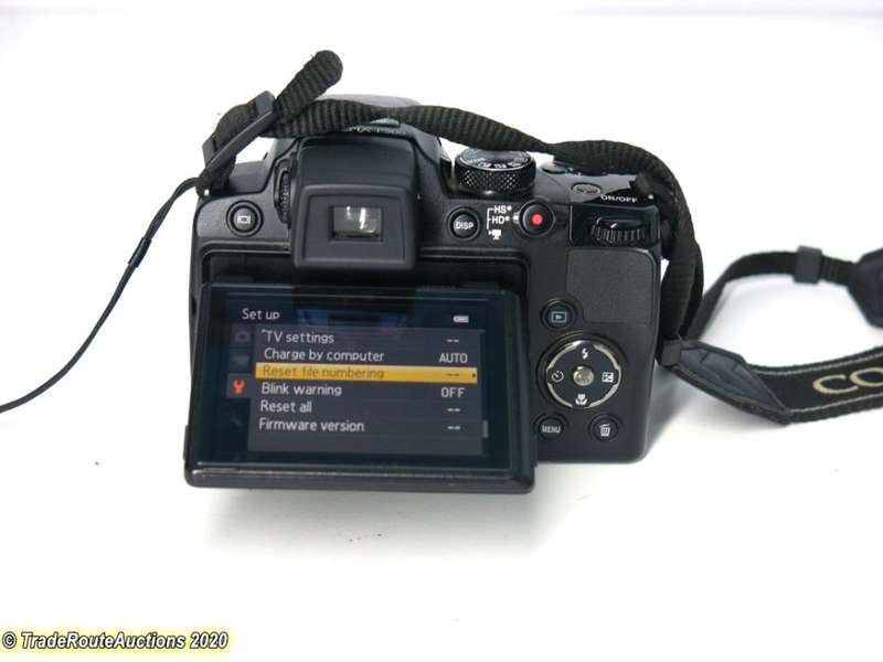 Nikon Coolpix P500 12.1MP Digital Camera with 36x Optical Zoom [ BLACK ]