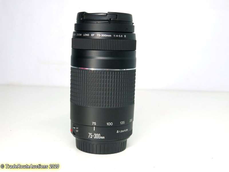 CANON EF 75-300MM ZOOM LENS
