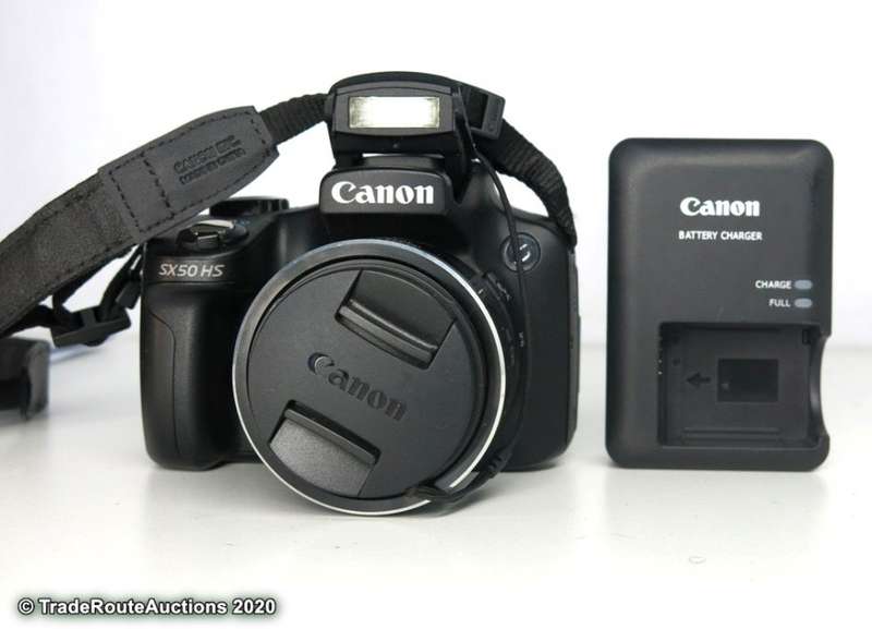 Canon PowerShot SX50 HS DIGITAL CAMERA 24-1200mm IMAGE STABILIZER Lens COMPACT 50X ZOOM