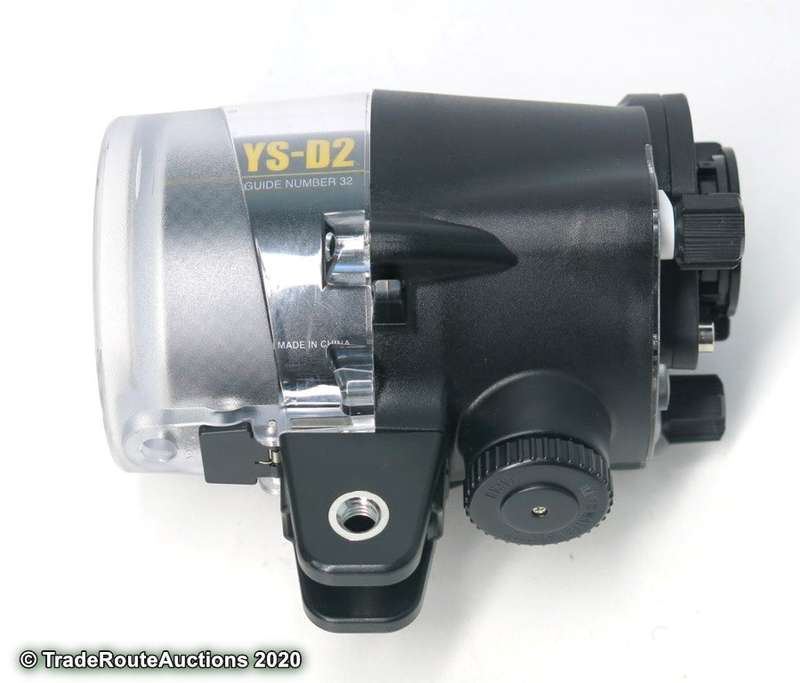 Sea and Sea YS-D2 Underwater Strobe Flash