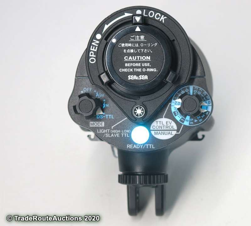 Sea and Sea YS-D2 Underwater Strobe Flash