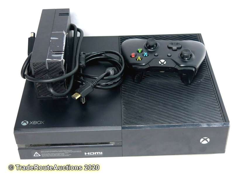 Microsoft Xbox One 1TB Model 1540 Gaming Console + 1 Controller
