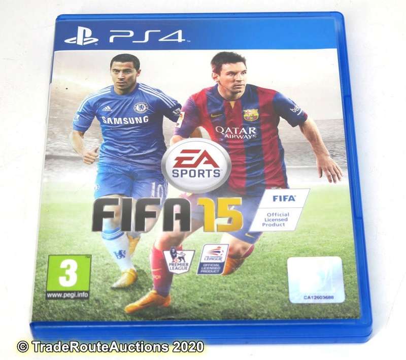 FIFA 15 - PlayStation 4 - (PS4 Game)