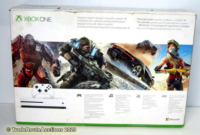 XBOX One S Console (WHITE) Model 1681 + 1 Controller (WHITE)