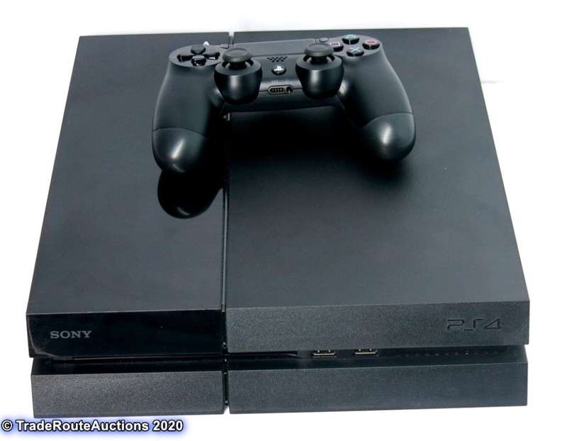 Sony PS4  PlayStation 4 console  CUH-1116A - Jet Black  *** SONY PS4 ***