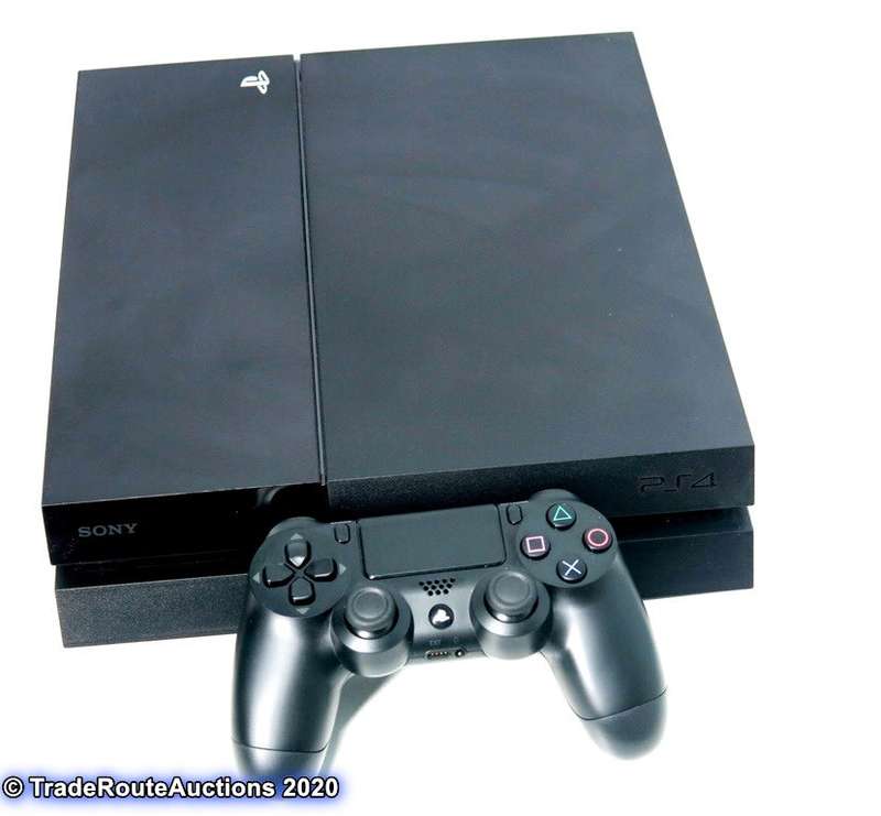 Sony PS4  PlayStation 4 console  CUH-1116A - Jet Black  *** SONY PS4 ***