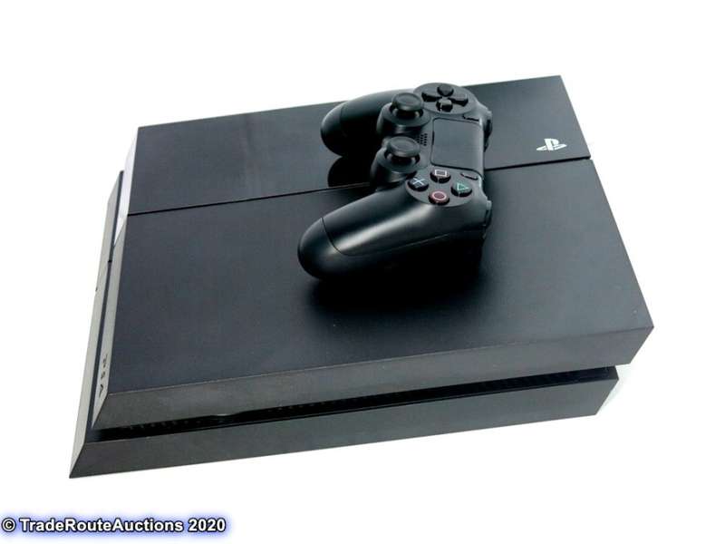 Sony PS4  PlayStation 4 console  CUH-1116A - Jet Black  *** SONY PS4 ***