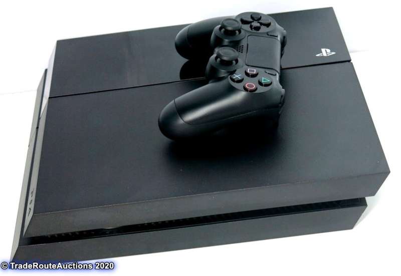 Sony PS4  PlayStation 4 console  CUH-1116A - Jet Black  *** SONY PS4 ***