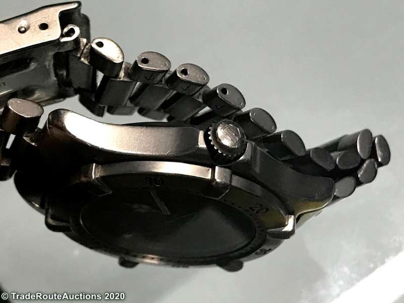 TAG Heuer Professional Midsize watch Stainless steel bracelet 962.213R
